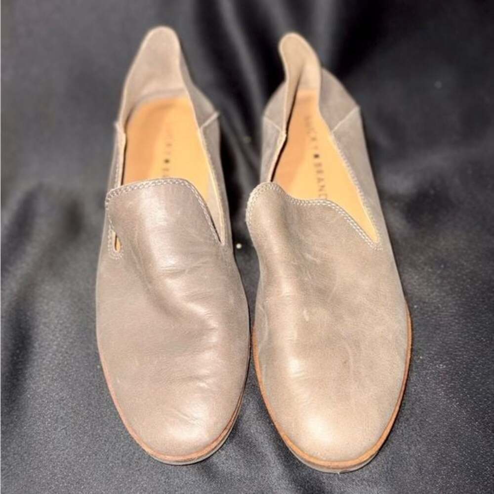 Lucky Brand Cahill leather loafers in a grey or taupe color - Picture 1 of 1